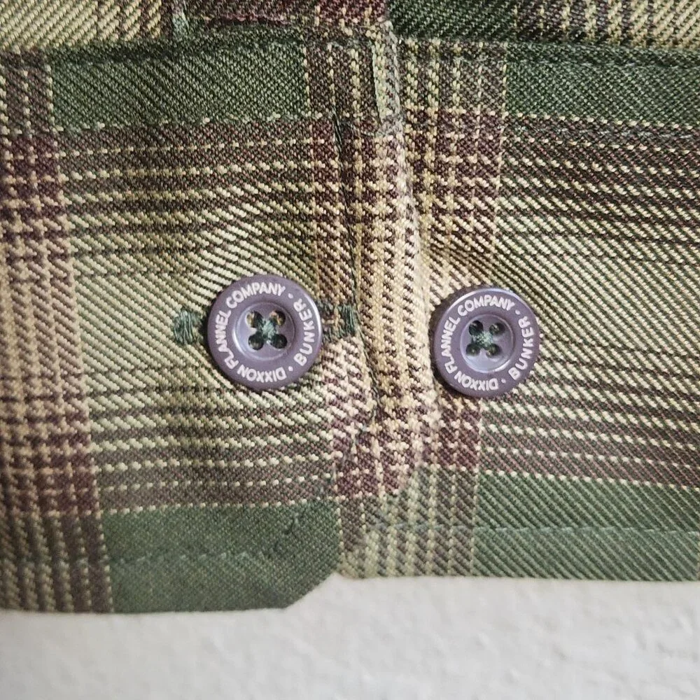 Dixxon Bunker Flannel Shirt Mens XL Green Tan Plaid D-Tech Button Up Casual - Picture 4 of 11